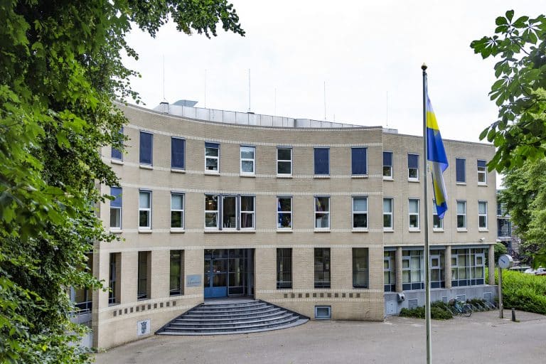 Gemeente De Fryske Marren legt sierteelt aan banden